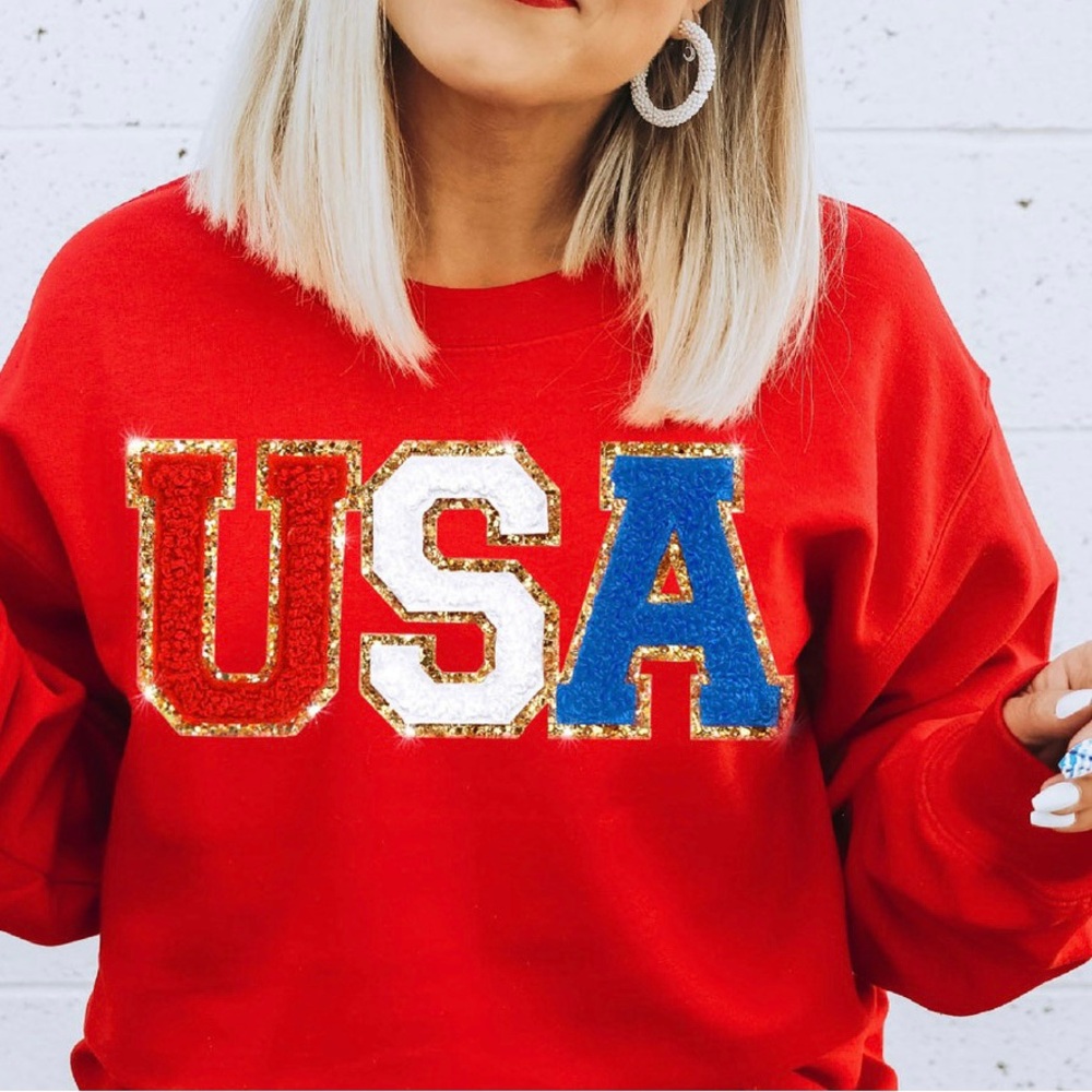 😍 Red USA Chenille Letter Sweatshirt